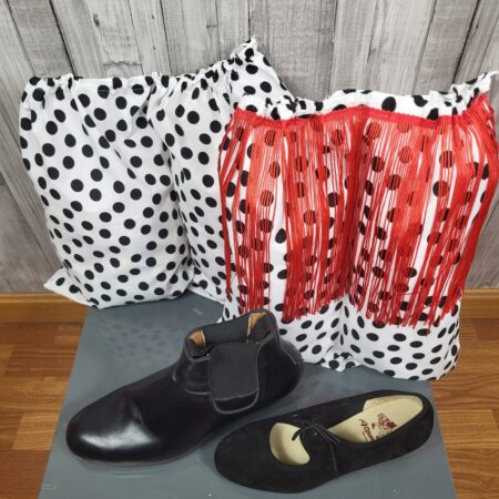 Bolsa para calzado flamenco de lunares negros